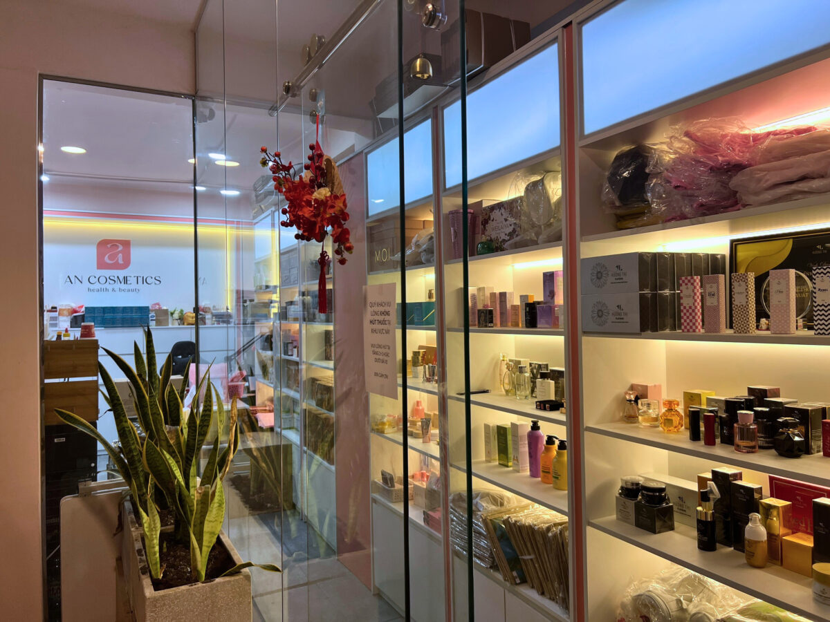 cửa hàng ancosmetics