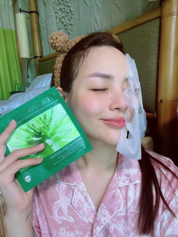 Mặt nạ tái sinh cỏ vạn năm Weilaiya (Hộp 10 miếng) - Weilaiya Resurrection Grass Moisturizing Facial Mask 7