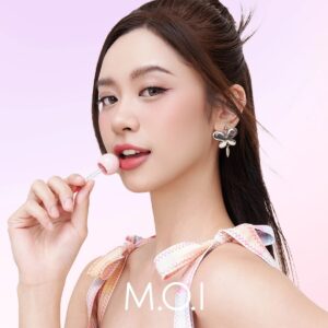 son kem lì m.o.i lollipops No.2 cherry hồng tây