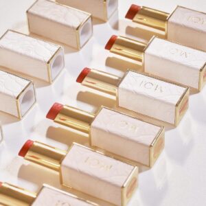 son thỏi love m.o.i holiday hồ ngọc hà 3